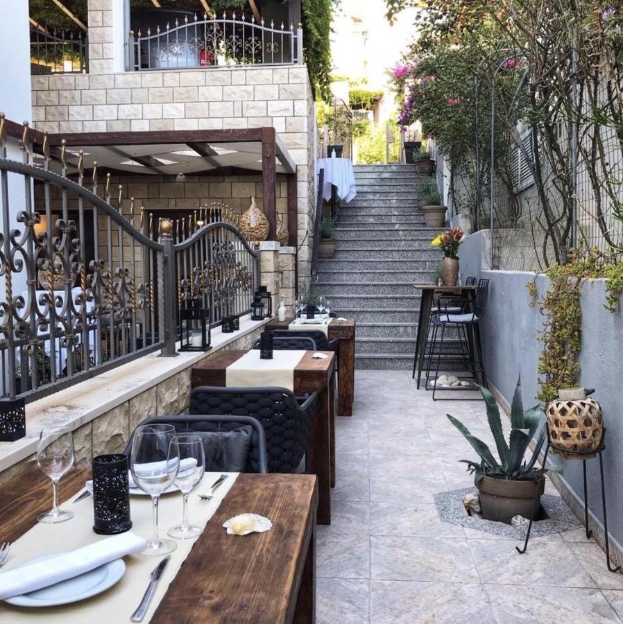 חוואר Apartments Melani Hvar מראה חיצוני תמונה