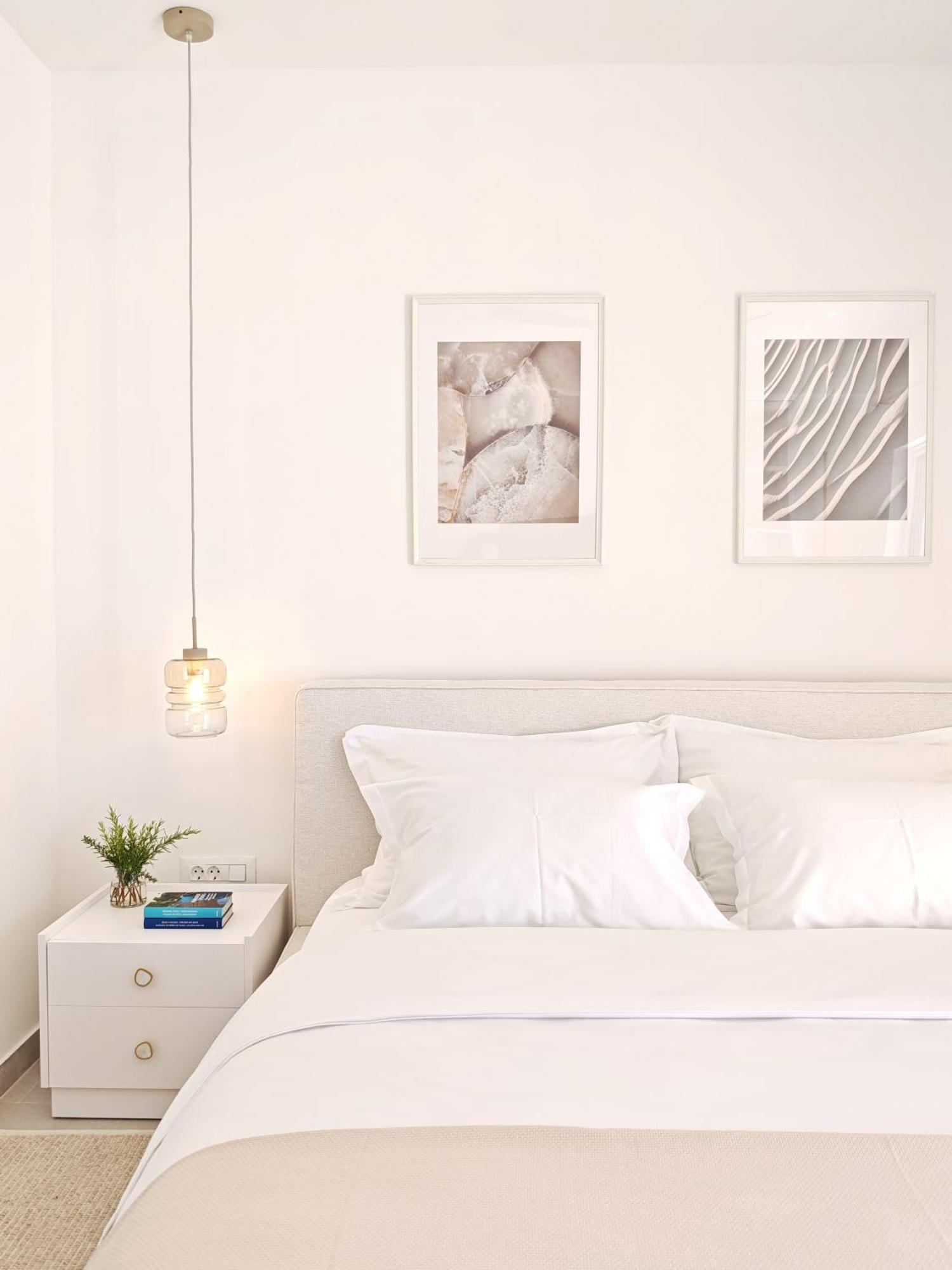 חוואר Apartments Melani Hvar מראה חיצוני תמונה