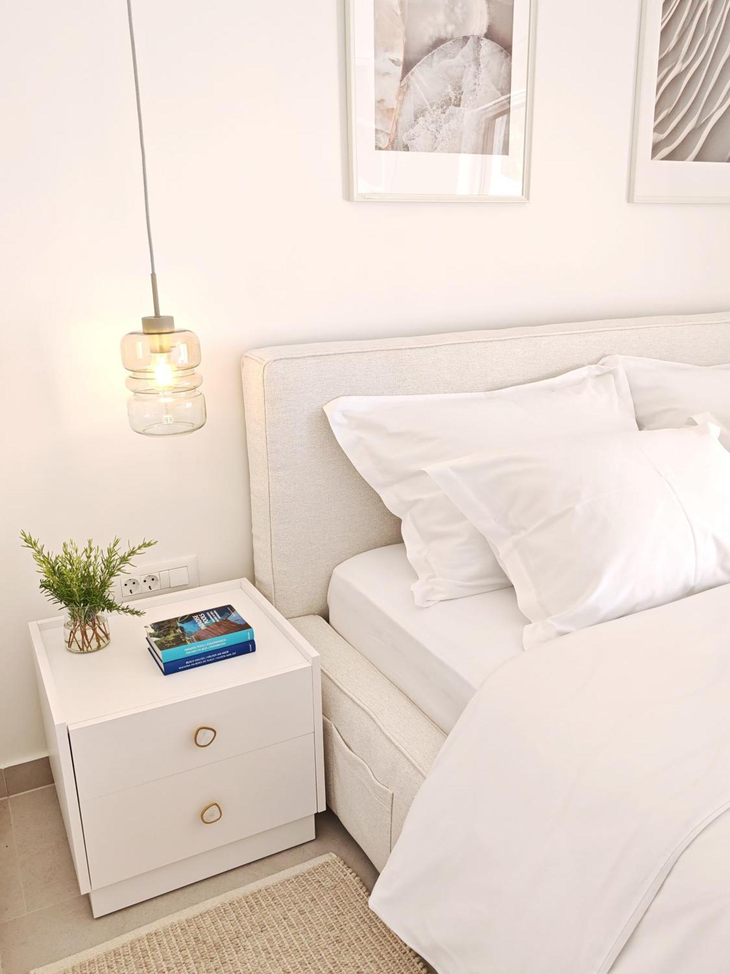 חוואר Apartments Melani Hvar מראה חיצוני תמונה